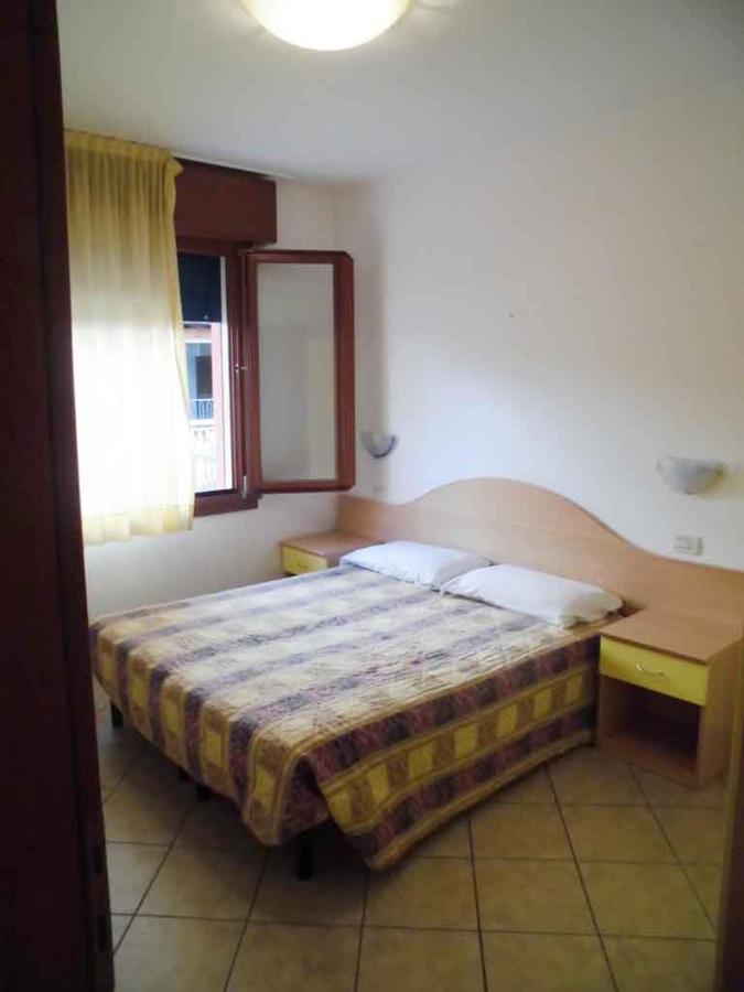 Guardamar Apartment Каорле Екстериор снимка