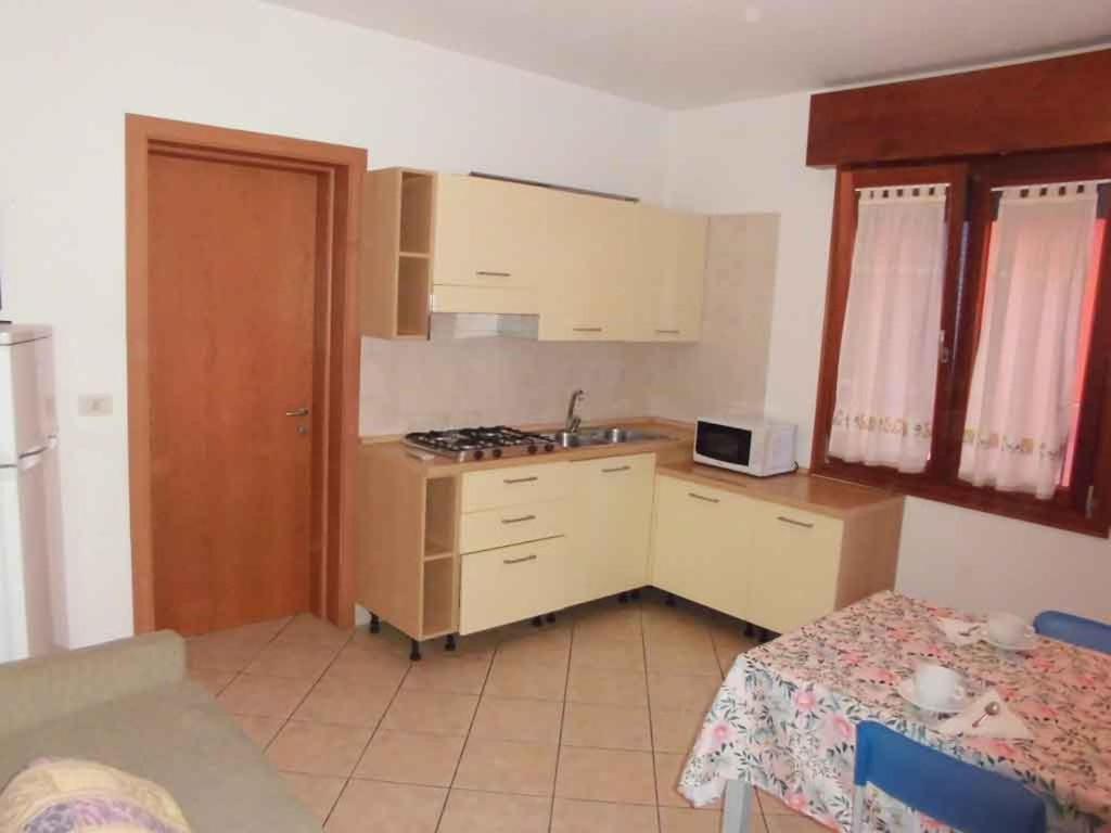 Guardamar Apartment Каорле Екстериор снимка