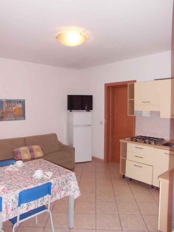 Guardamar Apartment Каорле Екстериор снимка