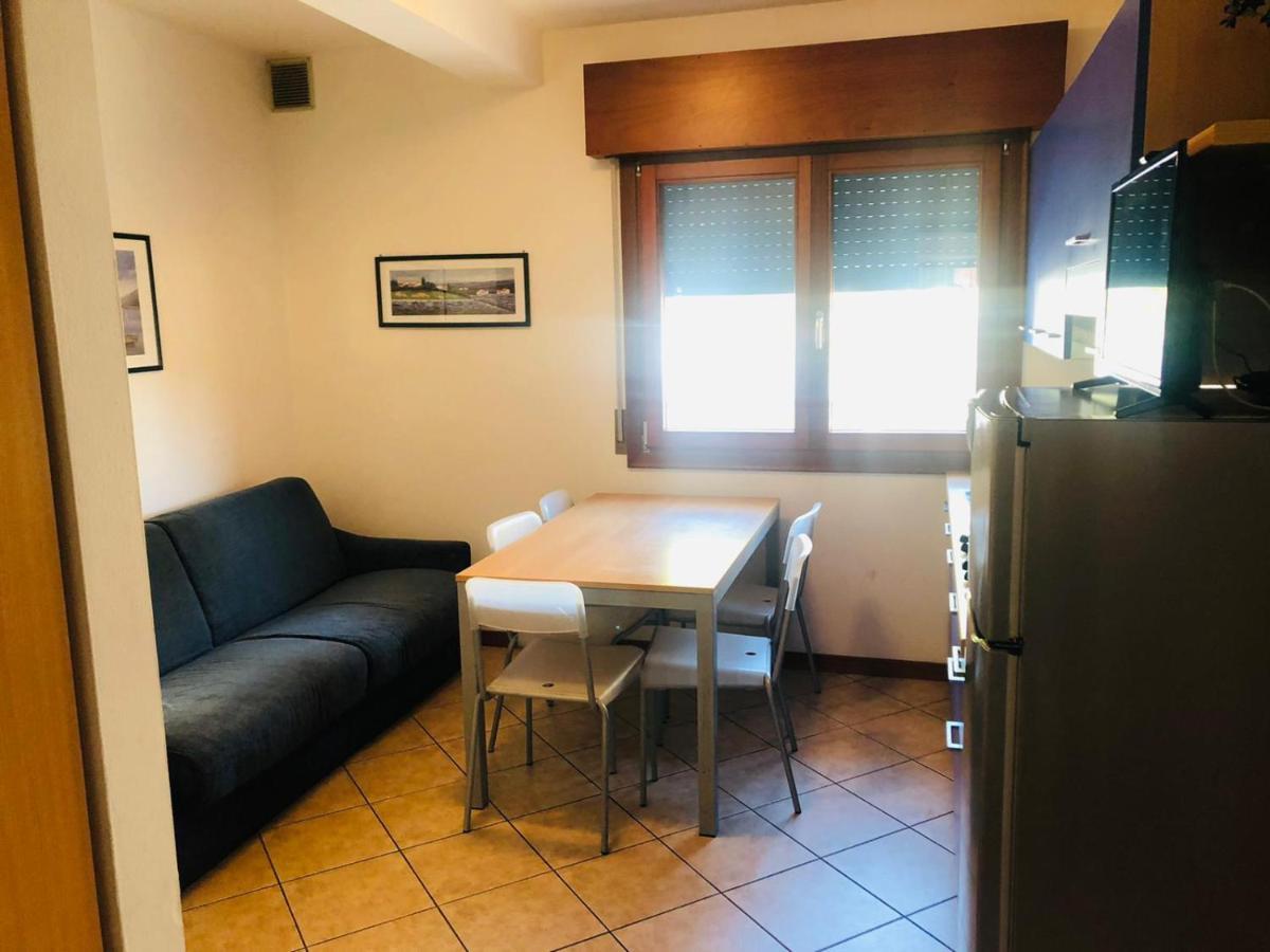 Guardamar Apartment Каорле Екстериор снимка