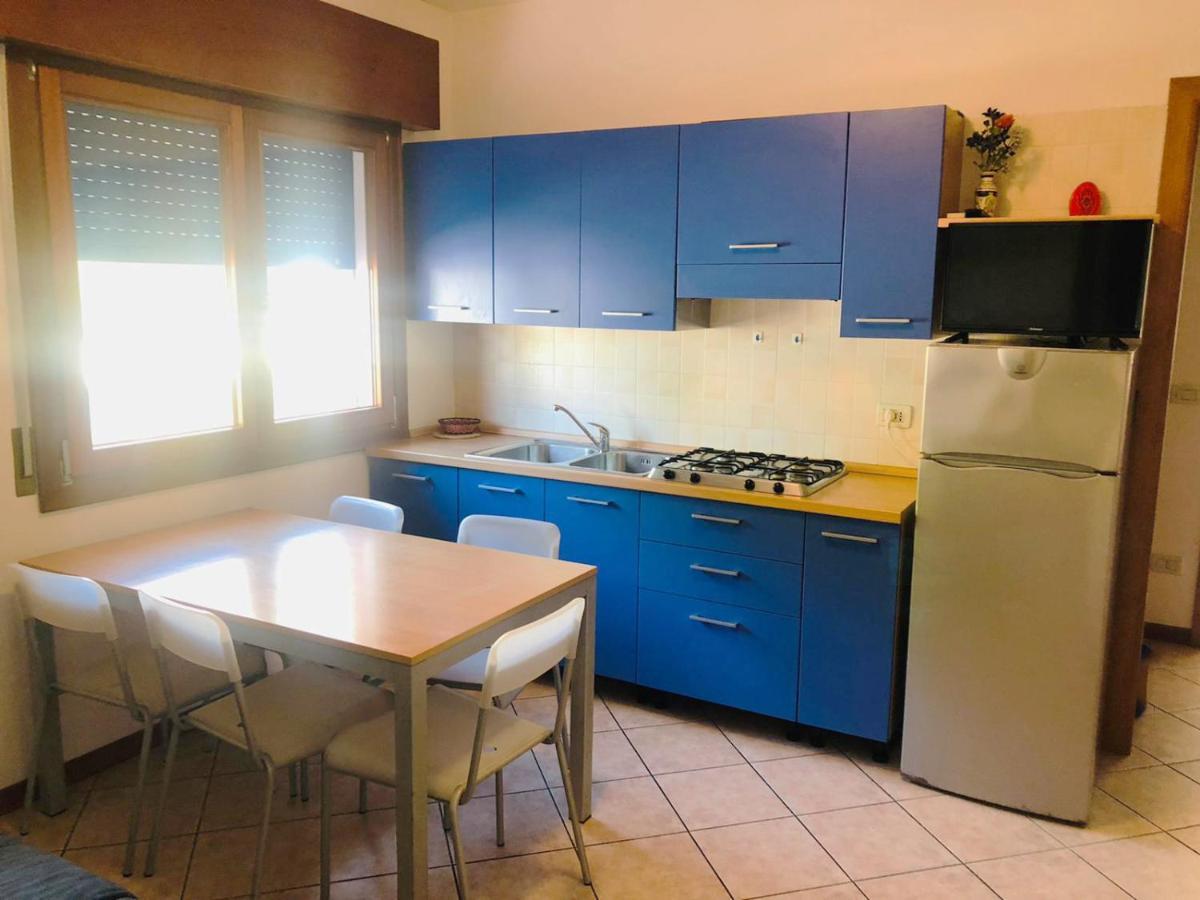 Guardamar Apartment Каорле Екстериор снимка