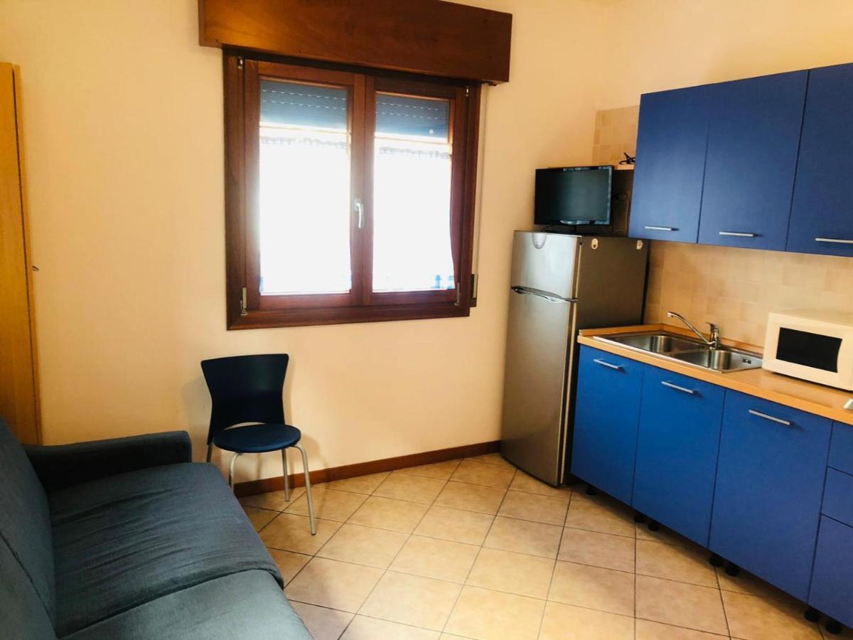 Guardamar Apartment Каорле Екстериор снимка