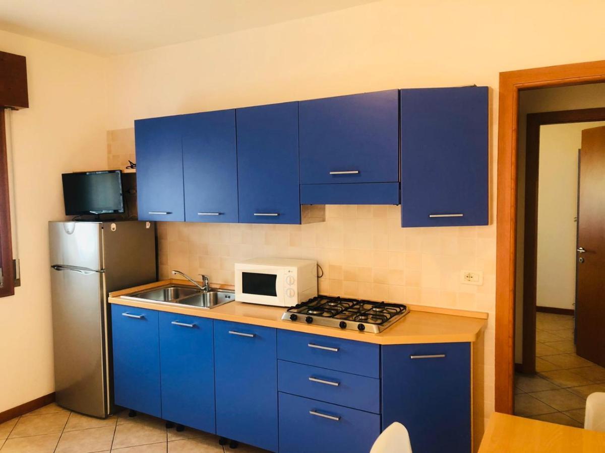 Guardamar Apartment Каорле Екстериор снимка
